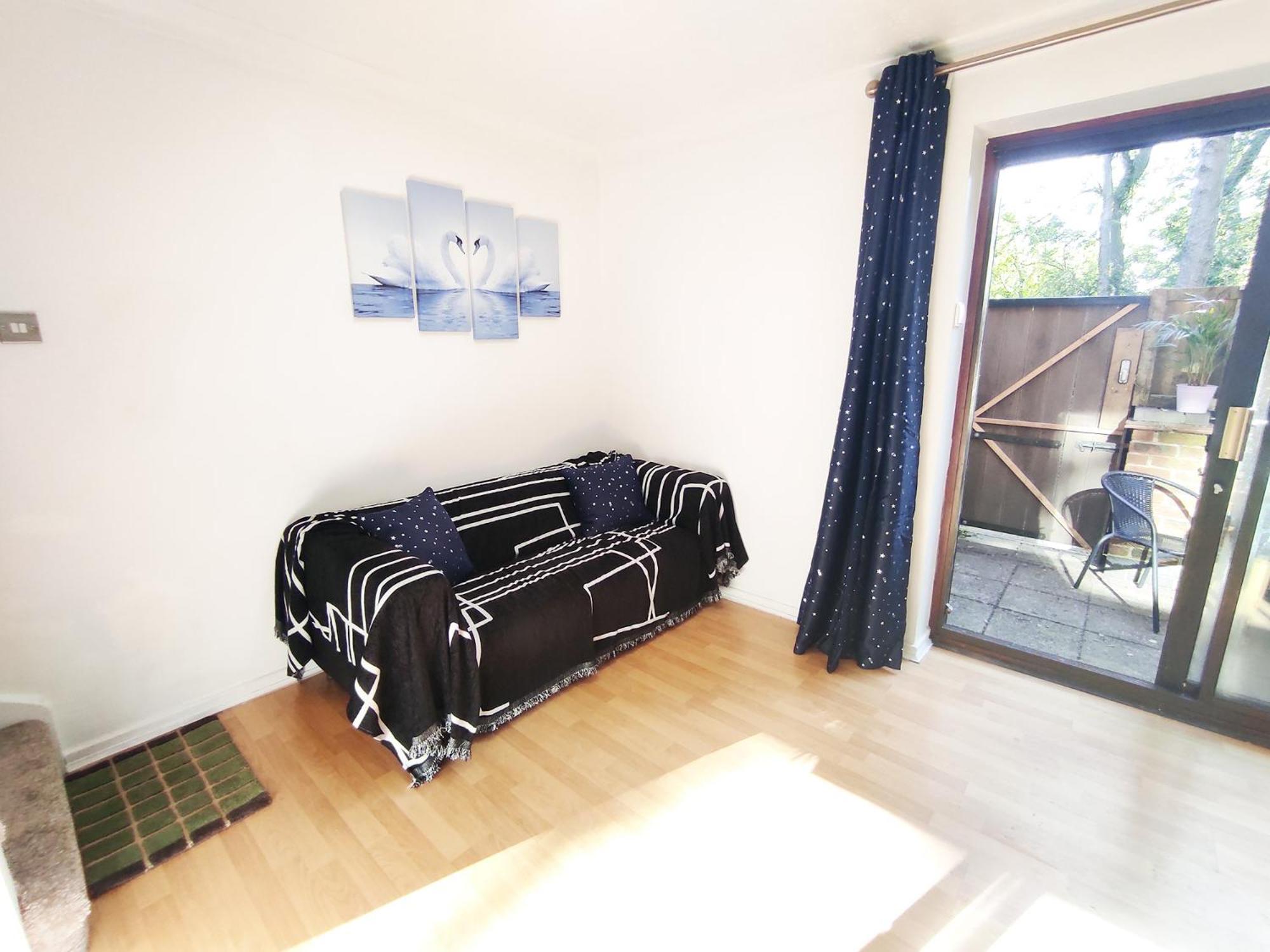 The Swans - Two-Bedroom City Centre House With Parking Oxford Exterior photo