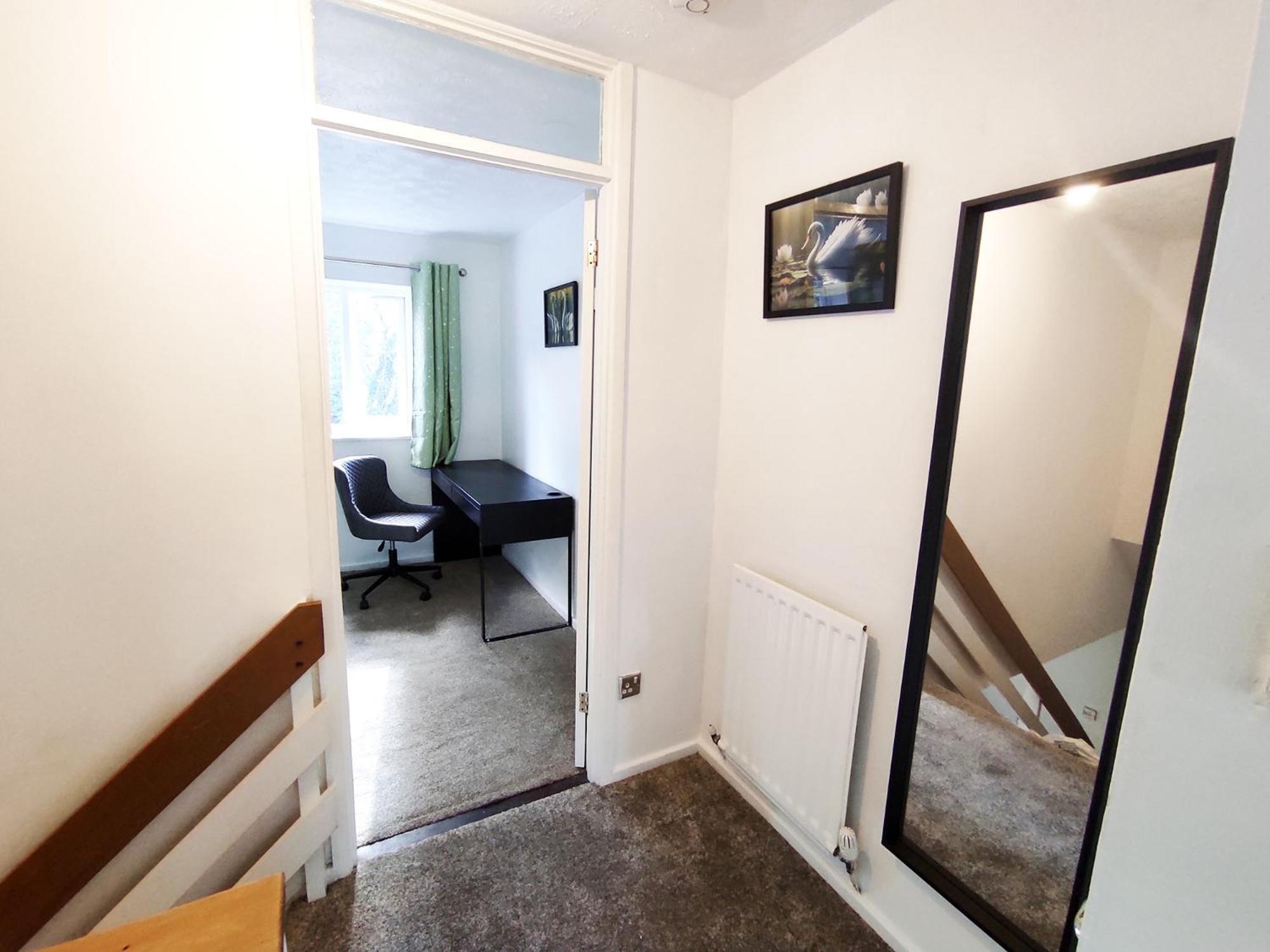The Swans - Two-Bedroom City Centre House With Parking Oxford Exterior photo